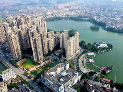 贵港