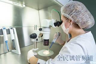 剖宫产后瘢痕子宫还能做试管婴儿吗?