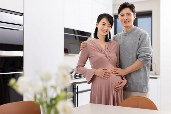 封闭抗体阴性要复查吗？要怎么治疗？